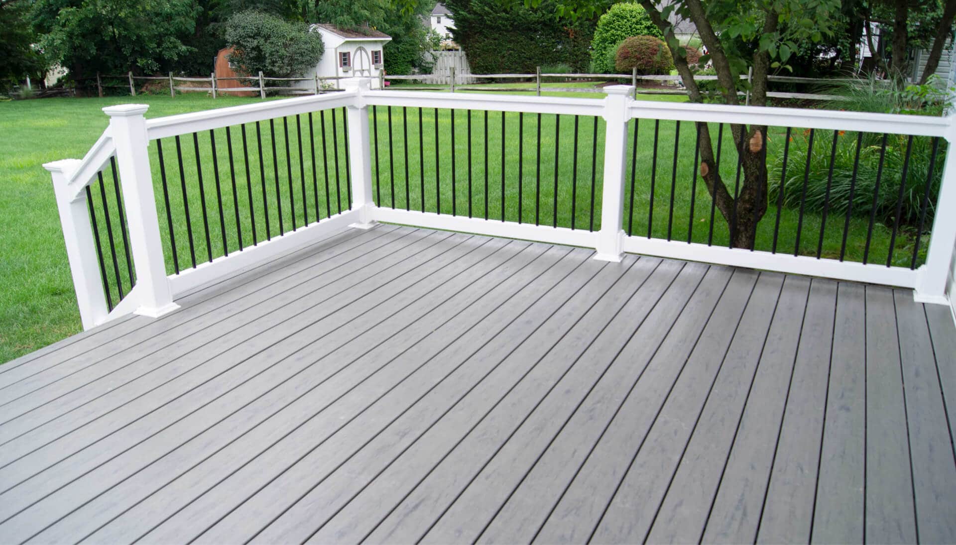 Specialists in deck railing and covers Woodbridge, Virginia